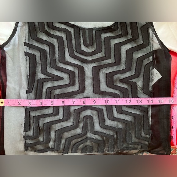 Milly sleeveless blouse/ tank/ cami - Picture 5 of 7